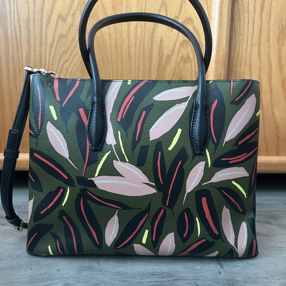 Kate Spade Eva medium zippered satchel in Modern Feather - Picture 4 of 8